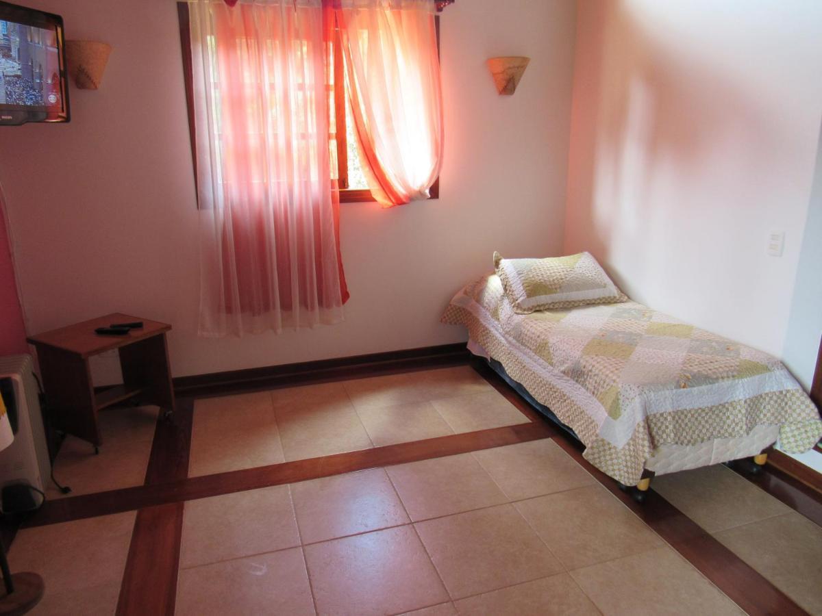Badenwein Villa Campos do Jordão Esterno foto